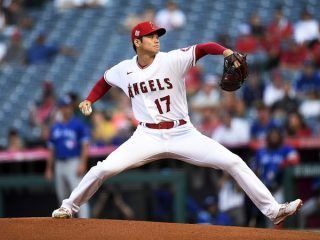悔しい大谷 バットたたきつける!!7回1失点も10勝目ならず!!